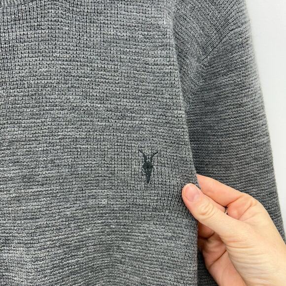 $159 All Saints Gray 100% Merino Wool Knit Crew Neck Ramskull Sweater Mens Large - Picture 6 of 7